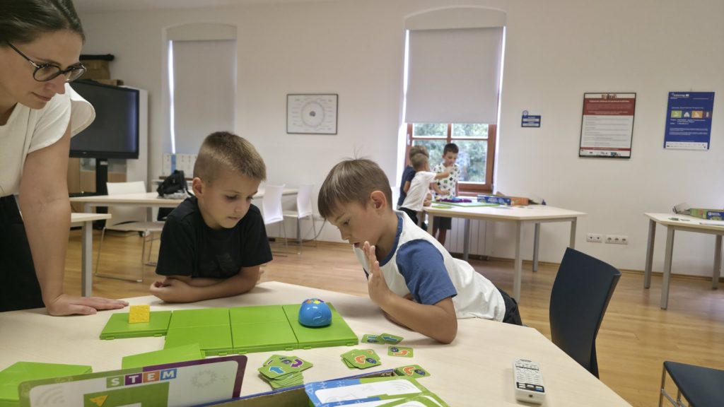 minirobotika13